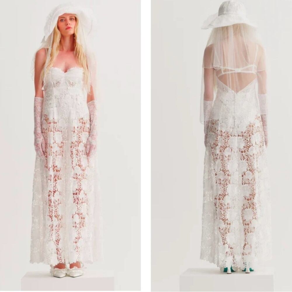 NWT FOR LOVE & LEMONS Women’s White Lace Marisol Bridal Gown with Bodysuit